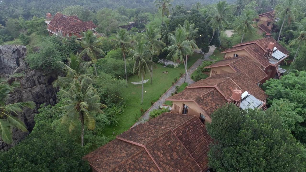 Amara Ayurveda Retreat- Overlooking Evergreen Western Ghats An Ecologically Sustainable Living Space In Kovalam Extérieur photo