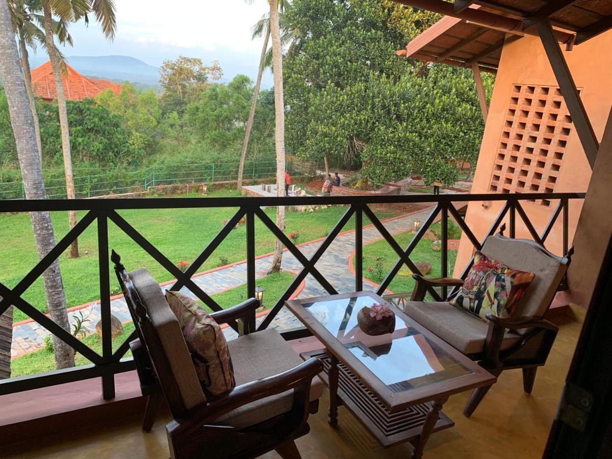 Amara Ayurveda Retreat- Overlooking Evergreen Western Ghats An Ecologically Sustainable Living Space In Kovalam Extérieur photo